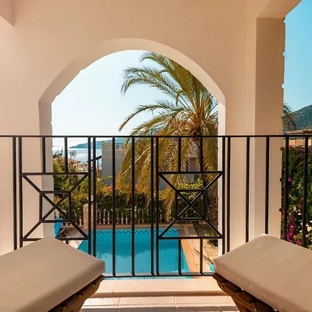Esinti Kalkan